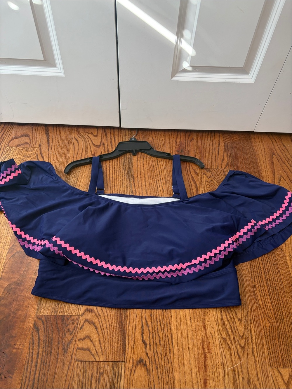 BloomChic Off-Shoulder Navy Ruffle Swim Top with Pink Trim Size 22-24